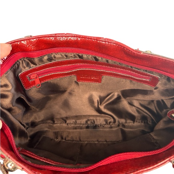 Kristen Davis Red Patent Leather Clutch / Shoulder Bag - Picture 4 of 7